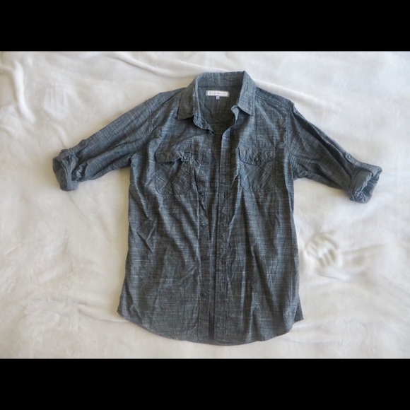 Men’s button ups - Picture 4 of 7